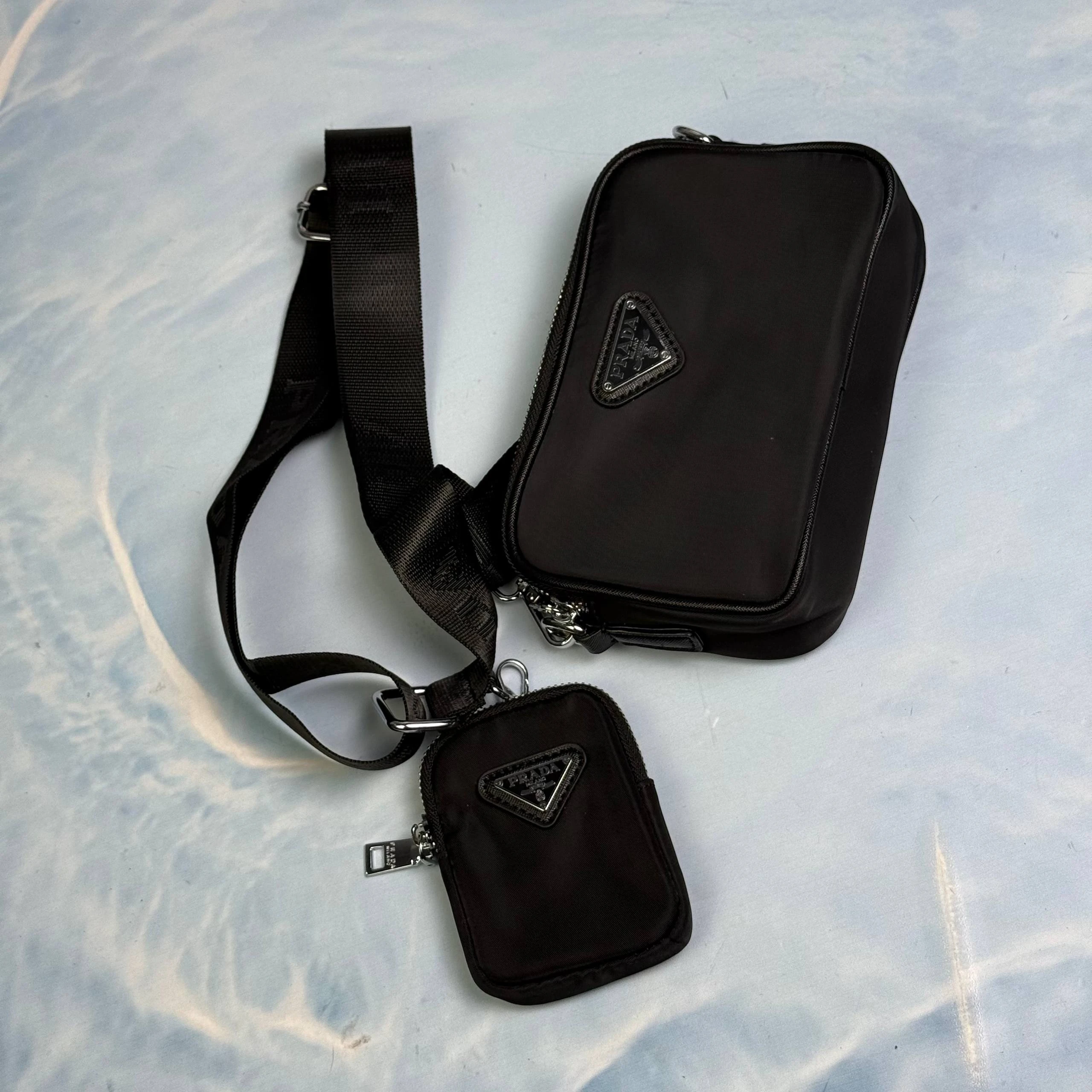 sacoche prada mini cub