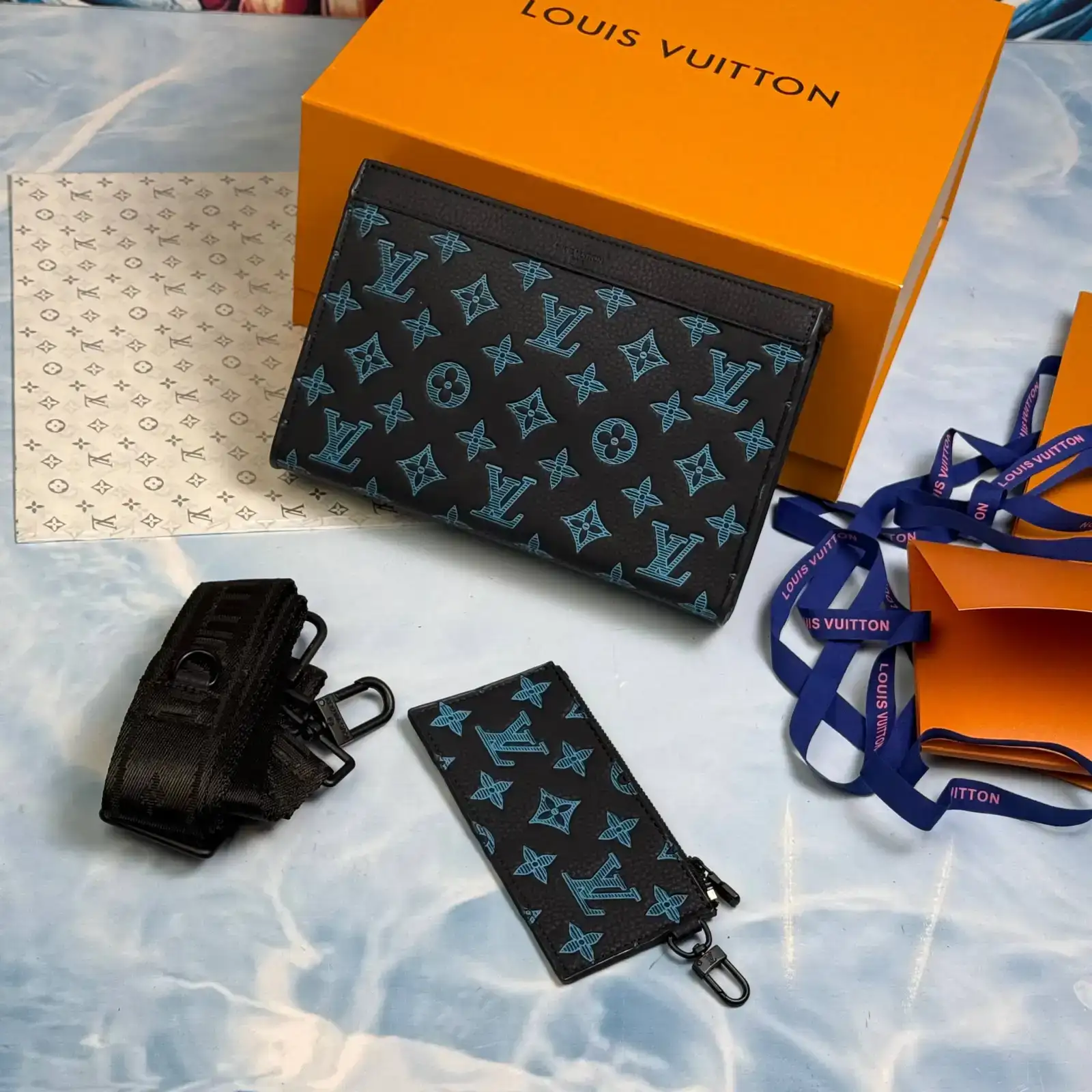 SACOCHE 3IN1 LOUIS VUITTON BL BLEU MARINE