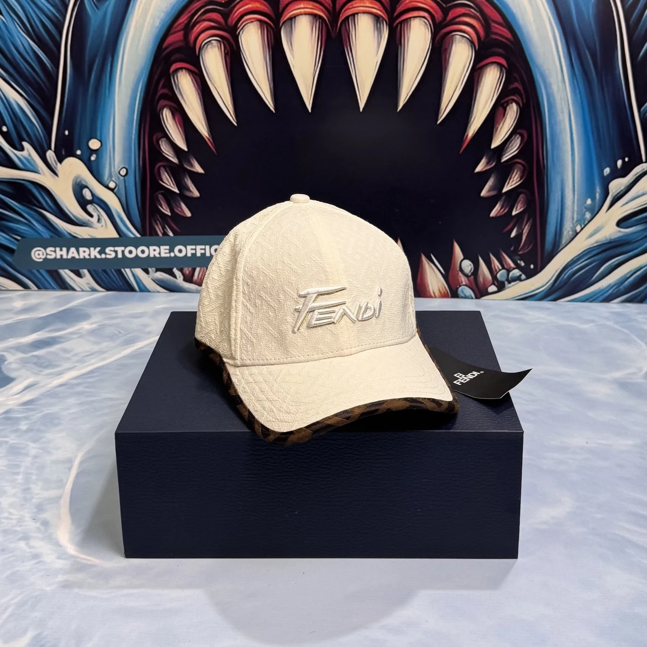fendi withe tiger