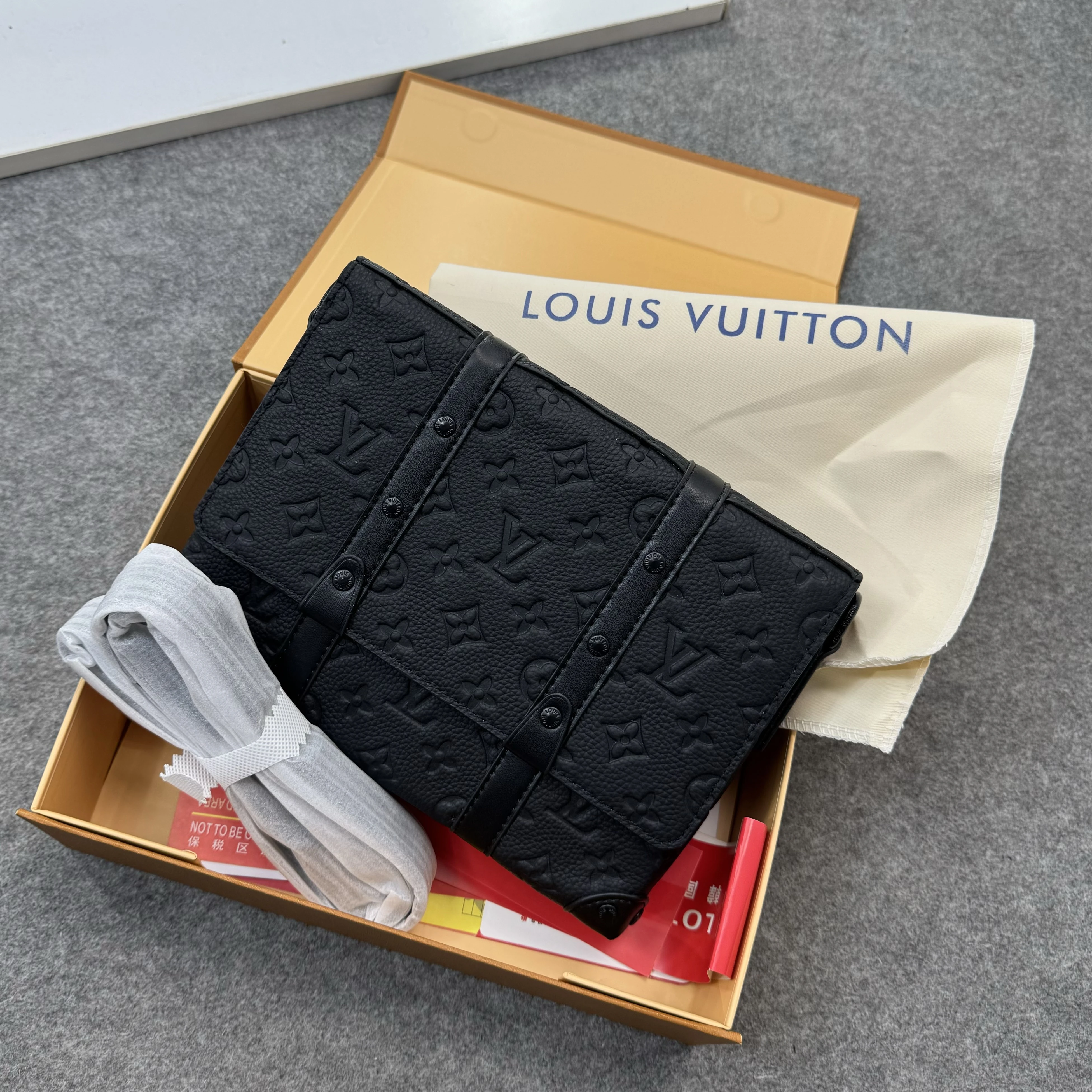 Sacoche Louis Vuitton Clean Quality