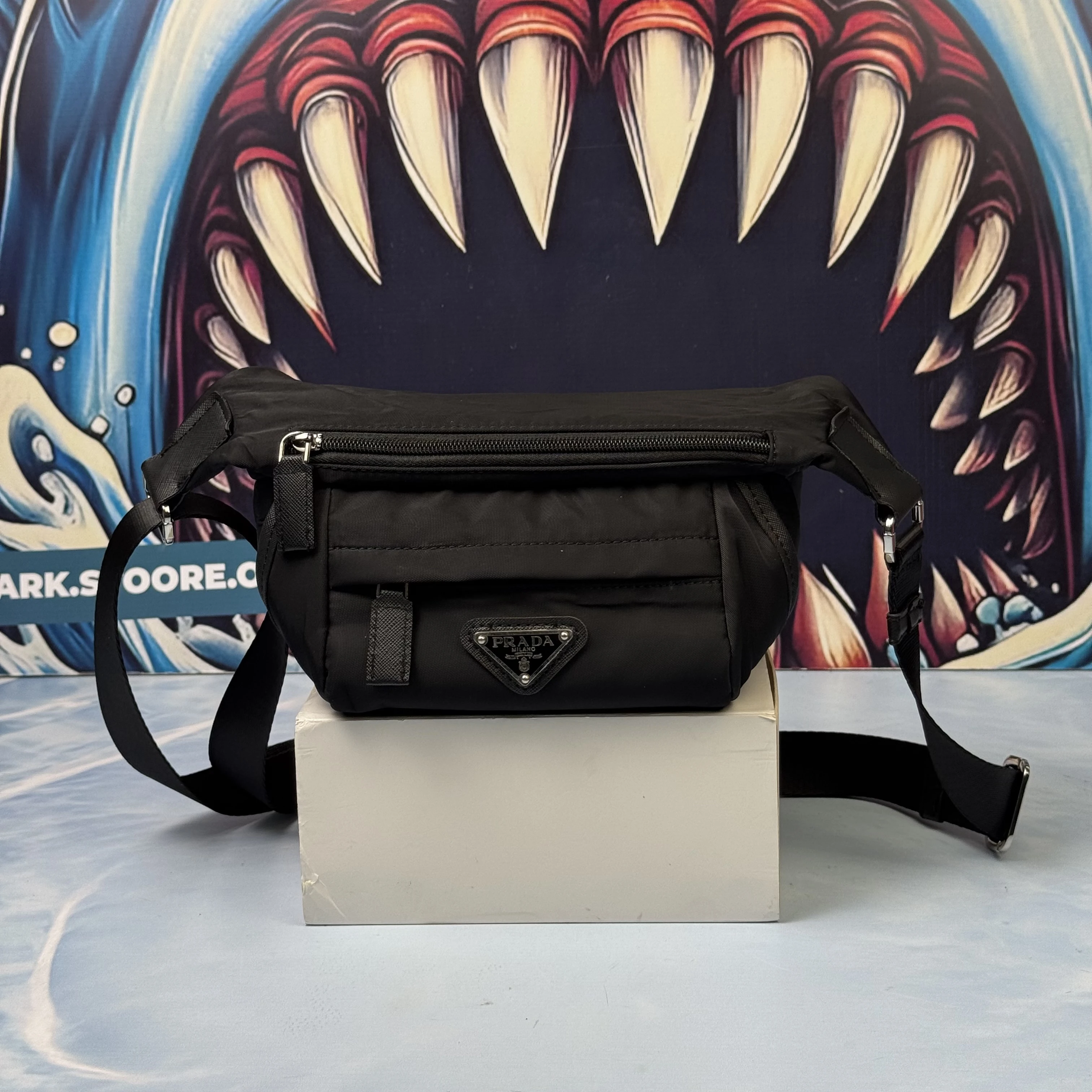 Sac porté épaule en Re-Nylon et cuir Saffiano