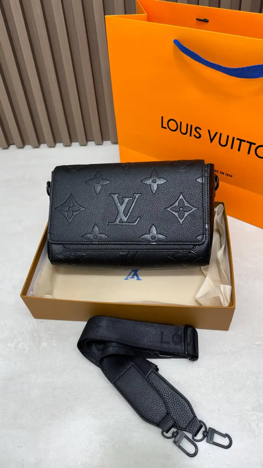 l v box